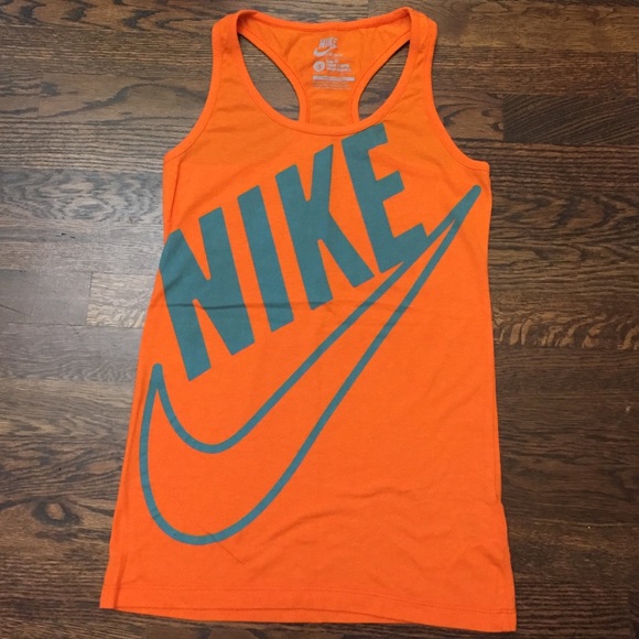 Nike retro sportswear tank - Picture 1 of 2