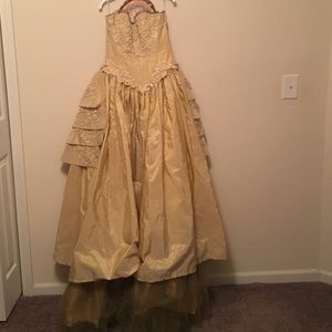 Prom/Quinceañera dress.