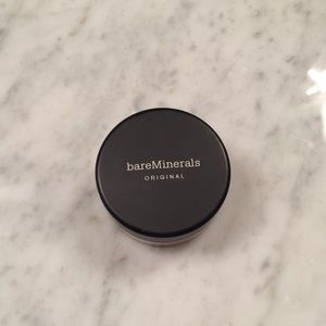 bareMinerals Original Foundation golden medium W20