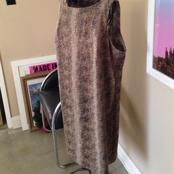 Animal Snakeskin Print Gold Shift Dress - Picture 4 of 4