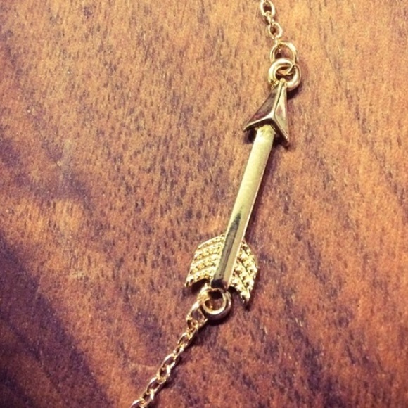Arrow Pendant Necklace - Picture 3 of 3