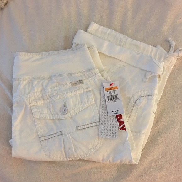 **NWT** White Cargo Shorts
