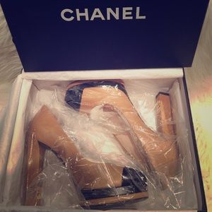 chanel open toe platform