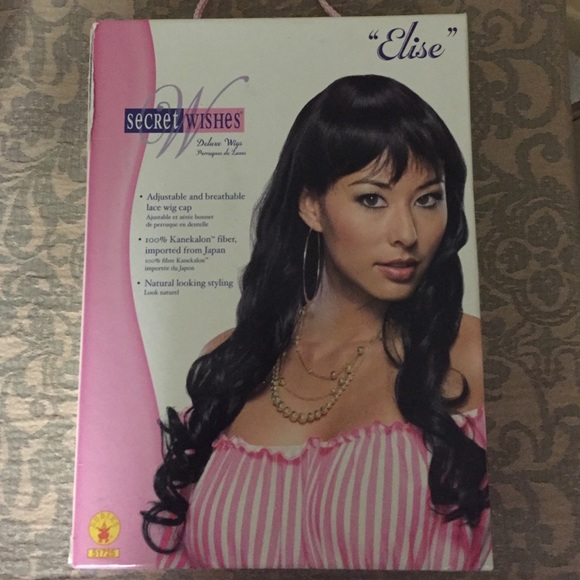 "Elsie" wig w lace cap - Picture 1 of 3