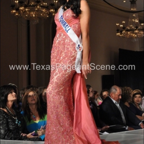 Sherri Hill Ball Gown - Picture 4 of 4