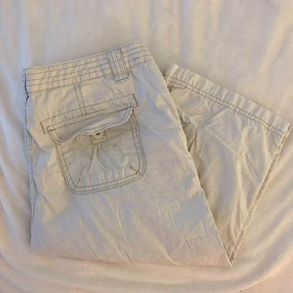 Aeropostale Cargo Shorts