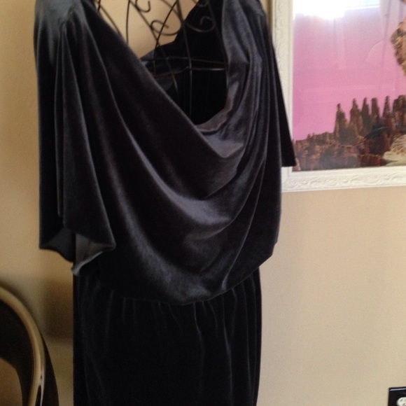 London Time Washable Stretch Velvet Drape Dress - Picture 4 of 4