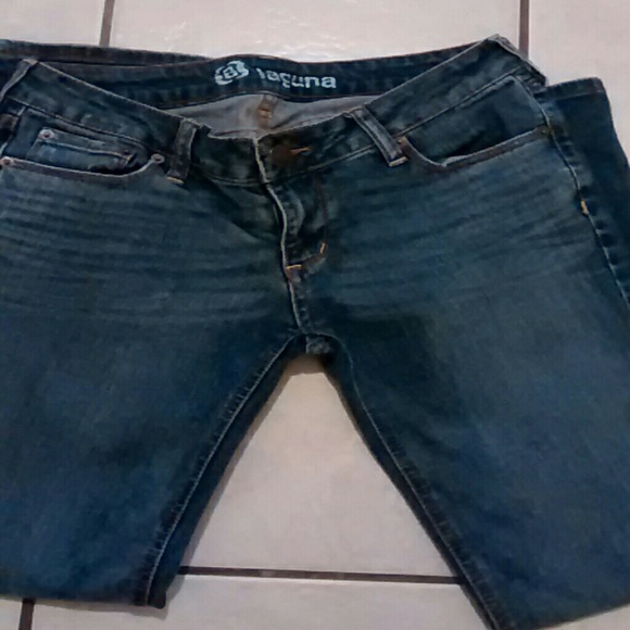 Bullhead Jeans - Picture 1 of 4