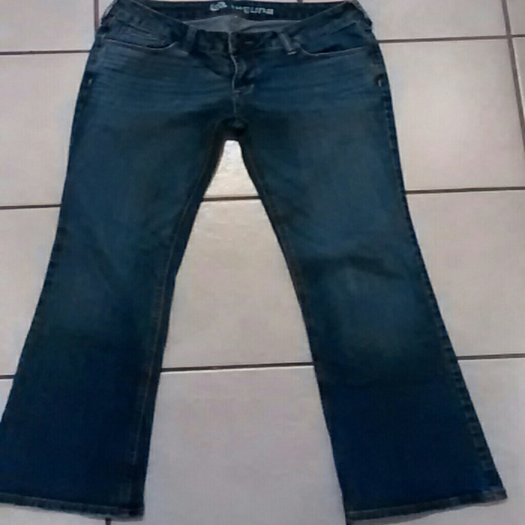 Bullhead Jeans - Picture 2 of 4