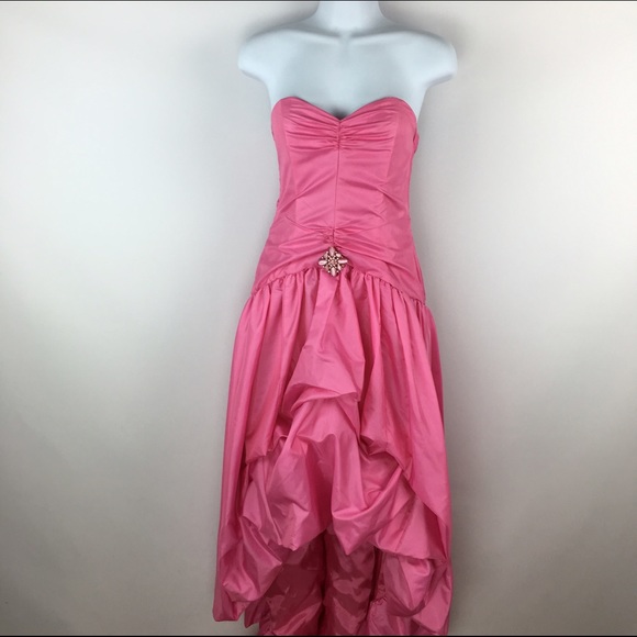 Barbie Pink Prom Dress - Picture 4 of 4