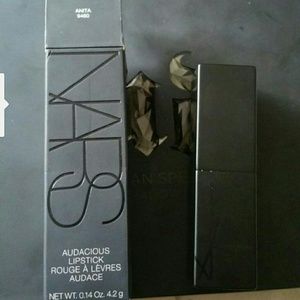 Nars audacious lipstick