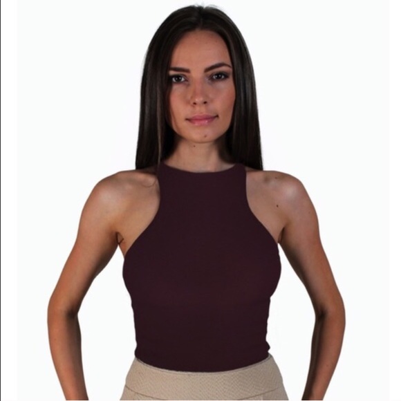 ✨ONE LEFT: High Scoop Neck Tank (Ribbed)✨