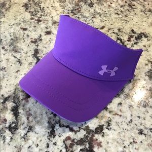 Under armour  women hat brand new NWOT