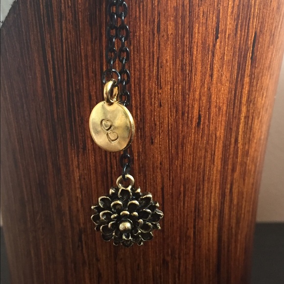 Dangling Pendants Necklace - Picture 2 of 2