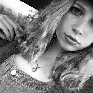 Meet your Posher, Willow