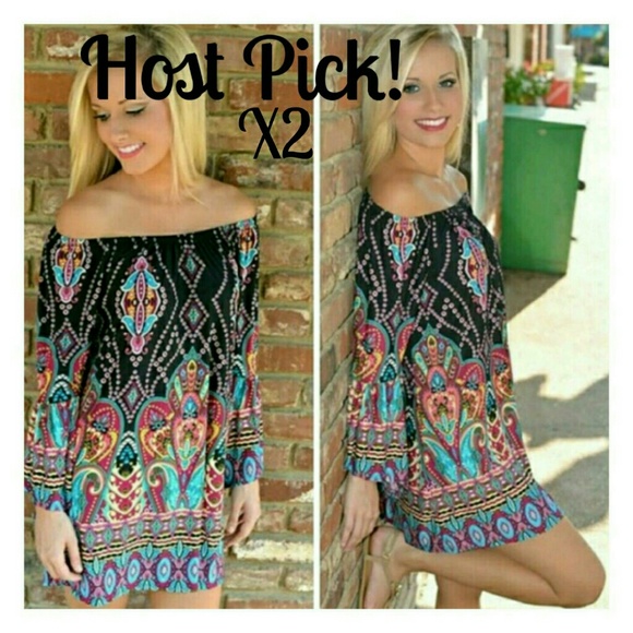 Dresses & Skirts - NEW Off Shoulder Bohemian Beach Dress Large