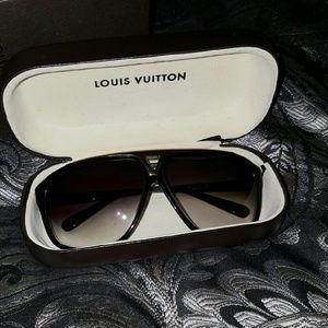 Louis Vuitton Evidence aviator sunglasses