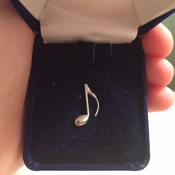 Sterling silver musical note pin