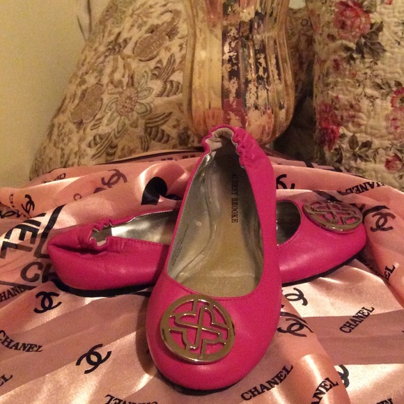 Hot pink leather flats