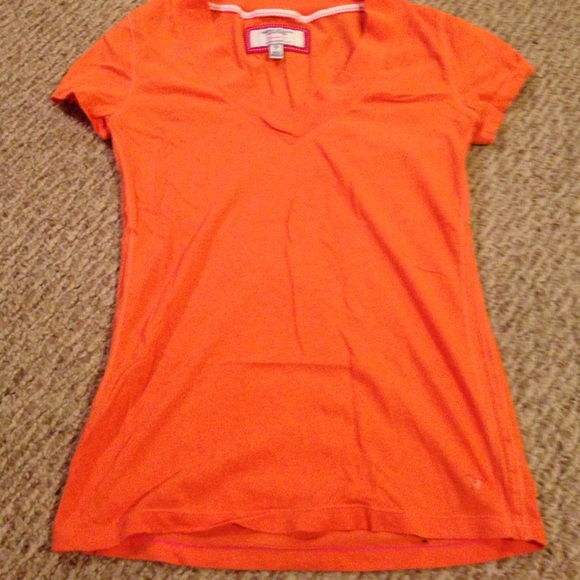 American eagle vneck