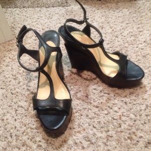 ❗️SALE❗️Gianni Bini wedge