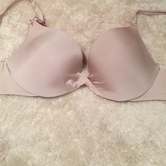 Victoria's Secret Nude Push Up