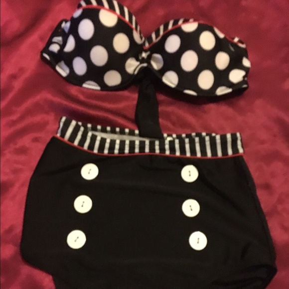 Old fashion Bathing suit 😍😍