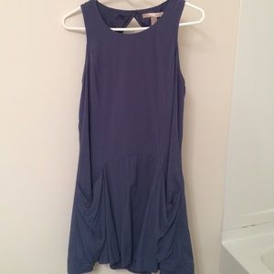 Blue flapper-inspired casual dress