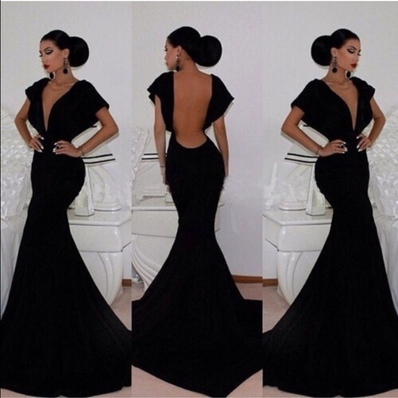 Black gown