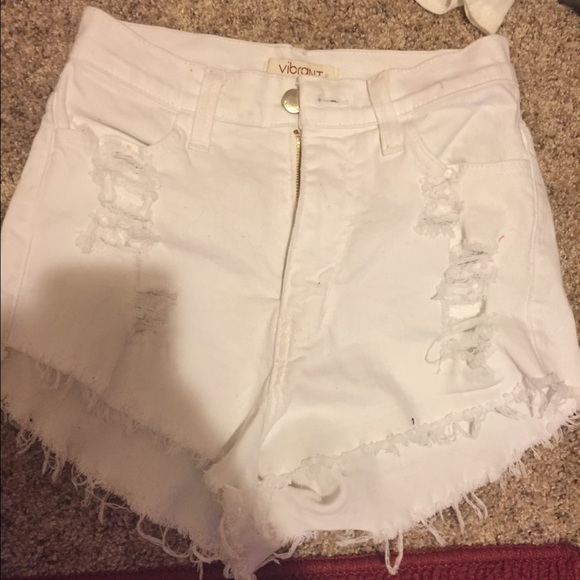 white high waisted shorts size small!!