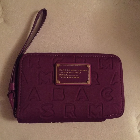 Marc Jacobs Wristlet*SOLD ON M*