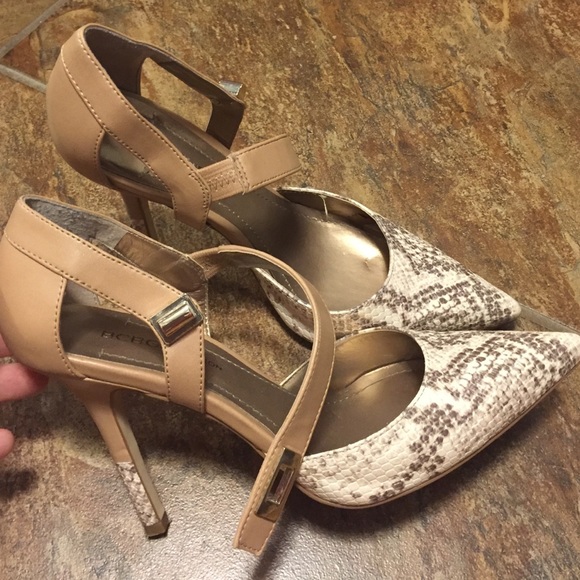 BCBG heels