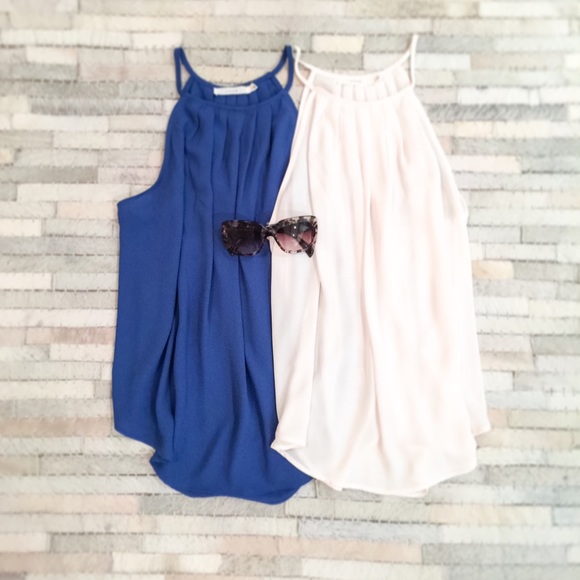 LUSH pleated sleeveless top