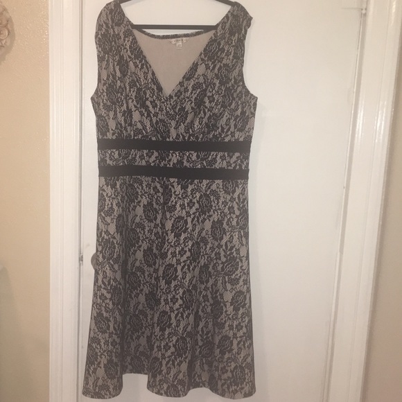 Gorgeous dress!!!