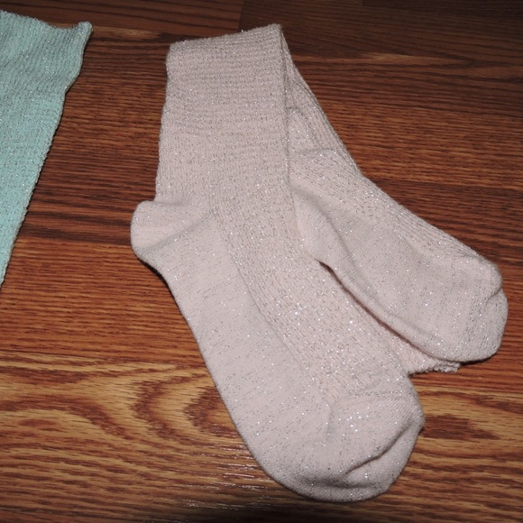 knee high shimmery socks! - Picture 2 of 2