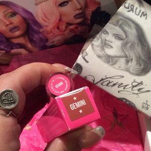 Jeffree star Gemini will trade for Tarte