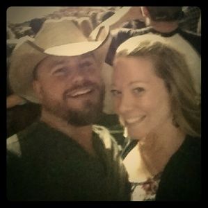 Hello! Please check out my profile for details. :)