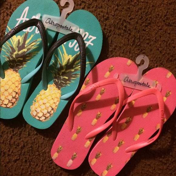 Aeropostale Flip Flops NWOT