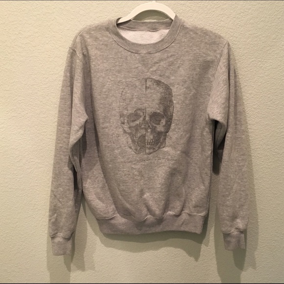 Brandy Melville crew neck sweatshirt