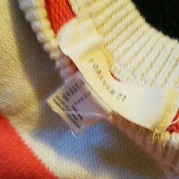 High Lo Sweater - Picture 2 of 2