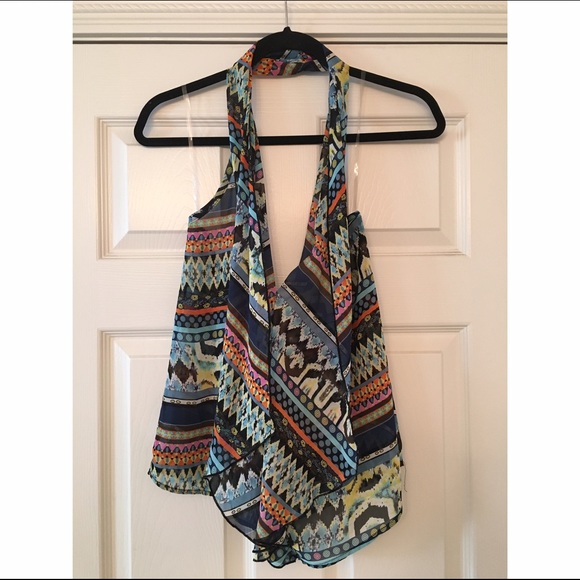 Entro Tops - Flowy Halter Top