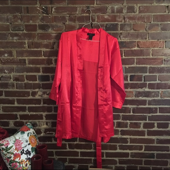 Red kimono slip robe