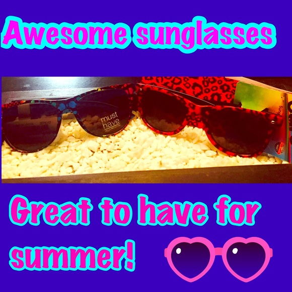 2 pairs of sunglasses NWT!