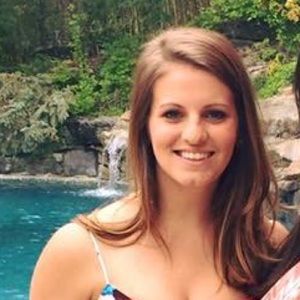 Meet your Posher, Paige