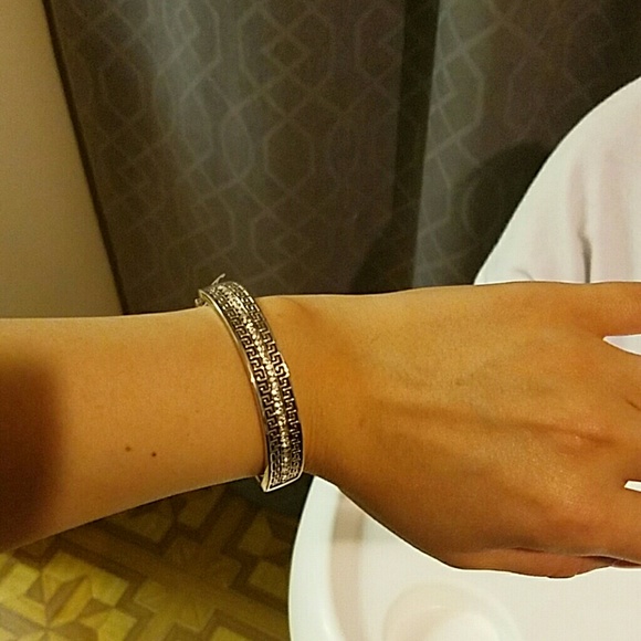 Bracelet - Picture 2 of 2