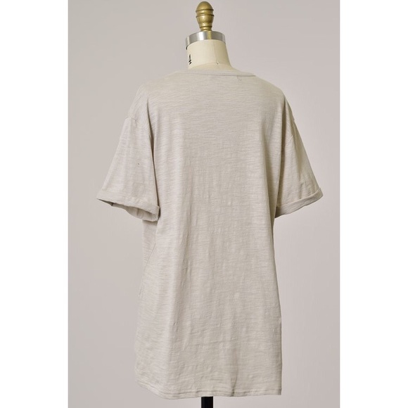 🚫Sold🚫🐫Lace Up Tee - Picture 3 of 4