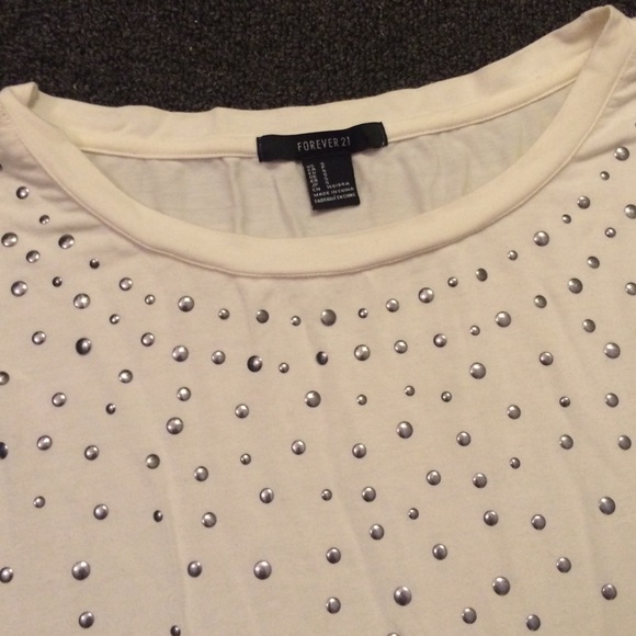 Forever 21 Cream Top with Metallic Detail - Picture 2 of 3