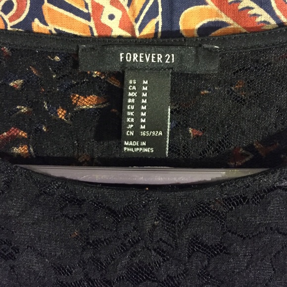 💥Final Reduction💥 Forever 21 Tight Lace Dress - Picture 2 of 4