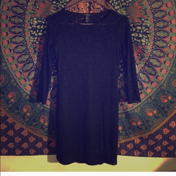 💥Final Reduction💥 Forever 21 Tight Lace Dress - Picture 4 of 4