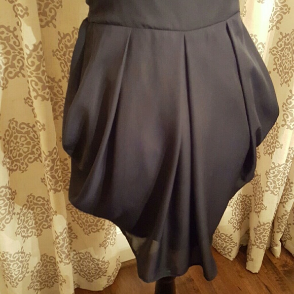 Dress - Picture 4 of 4